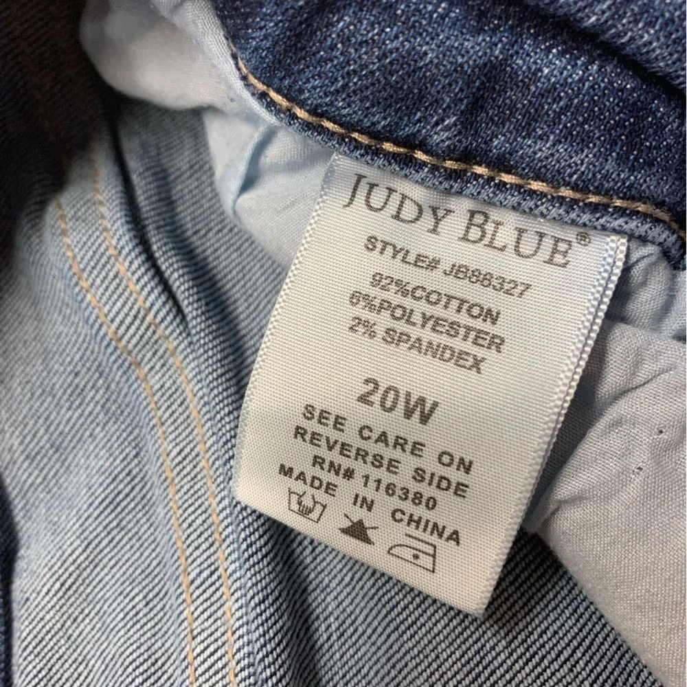 Judy Blue Indigo Bootcut Jeans with Frayed Hem
